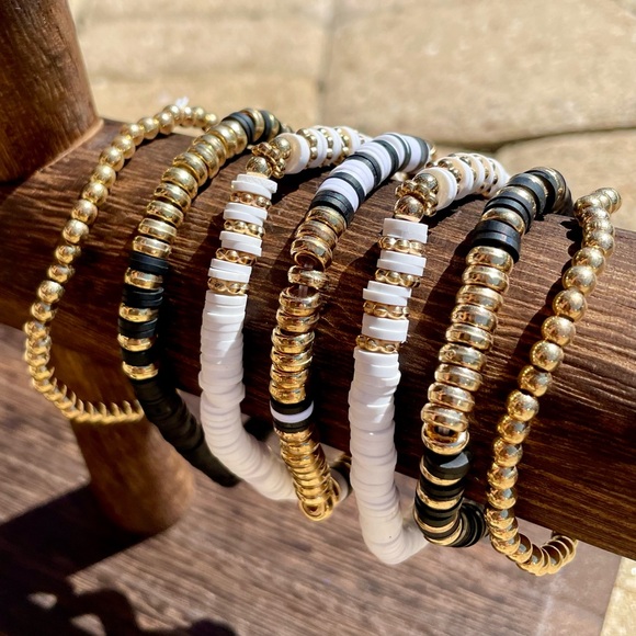 BLING : Black, White and Gold Friendship Bracelets - Picture 4 of 4